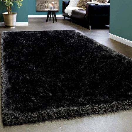 Plush Black Bedroom Rug